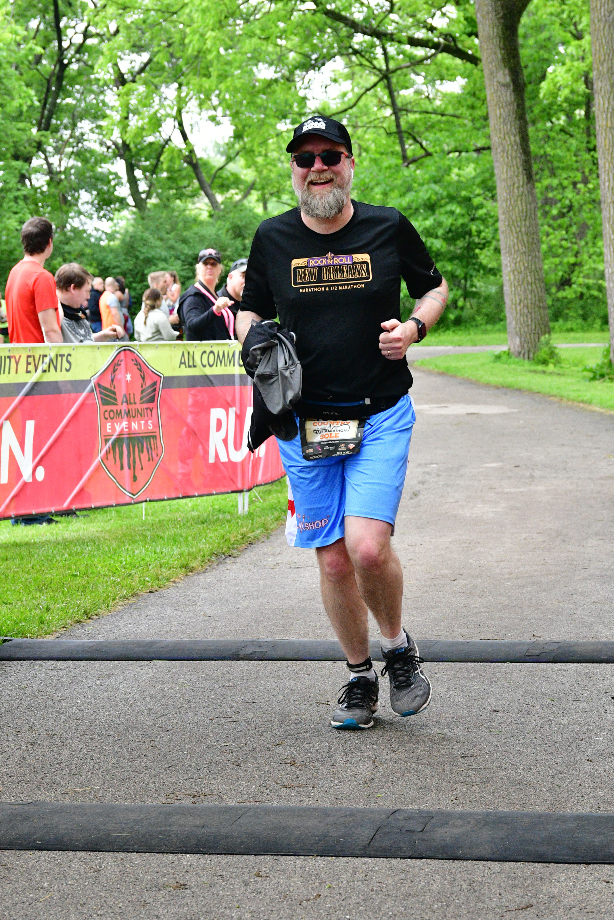 Fuzzy finishing the Milwaukee Country Soul Half